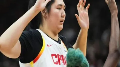 深化特色路径，稳步推进人民民主实践深入